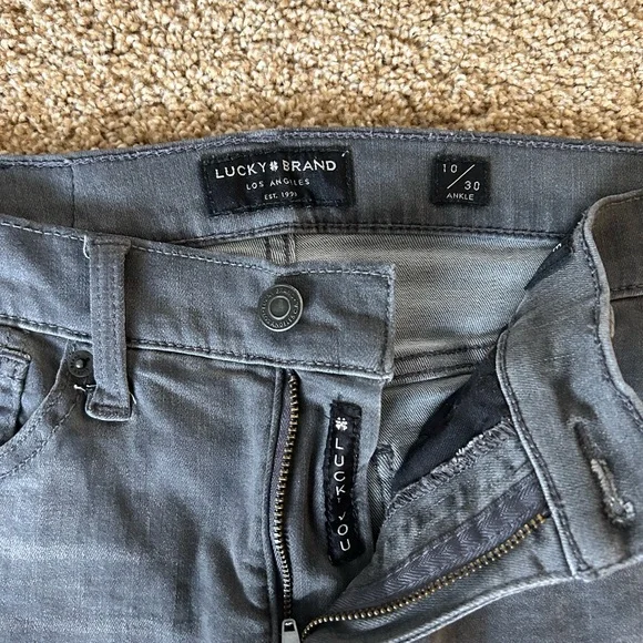 Women’s Lucky Ankle Length Jeans - Picture 2 of 3